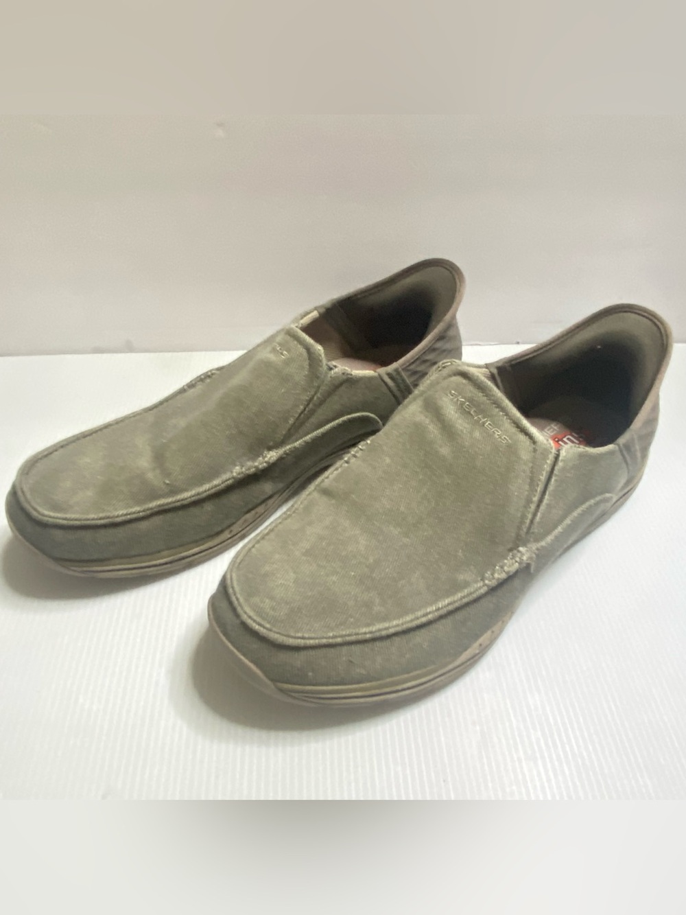 Skechers Slip Ins Khaki/Light Gray Quilted Slip-On Sneaker Mens 11.5 extra wide